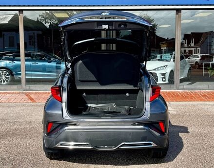 Toyota C-HR 2.0 C-HR Excel HEV CVT 5dr 68