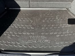 Toyota C-HR 2.0 C-HR Excel HEV CVT 5dr 72