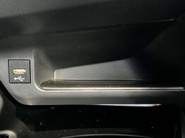 Toyota C-HR 2.0 C-HR Excel HEV CVT 5dr 52