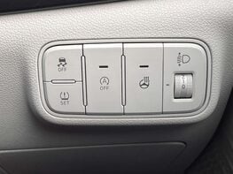 Hyundai BAYON 1.0 Bayon Ultimate TGDi MHEV Auto 5dr 64