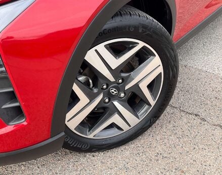 Hyundai BAYON 1.0 Bayon Ultimate TGDi MHEV Auto 5dr 3