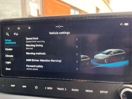 Hyundai BAYON 1.0 Bayon Ultimate TGDi MHEV Auto 5dr 53