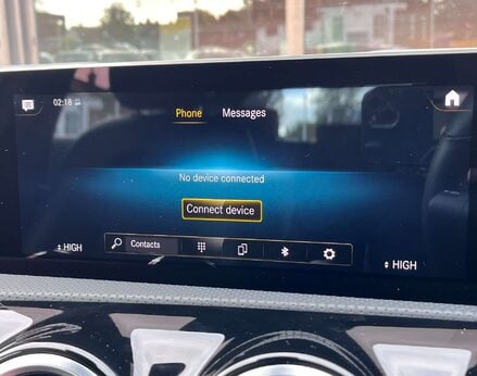 Mercedes-Benz A Class 1.3 A 200 Sport Exeutive Auto 5dr 42