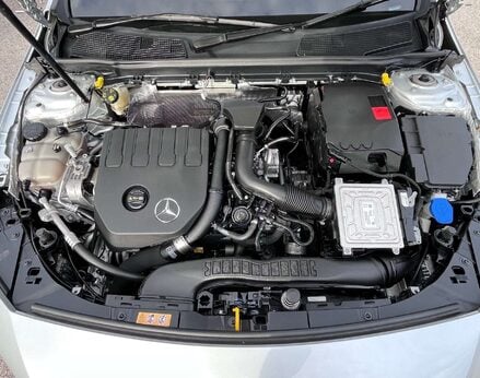 Mercedes-Benz A Class 1.3 A 200 Sport Exeutive Auto 5dr 7