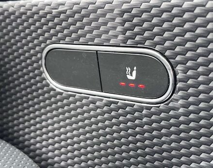 Mercedes-Benz A Class 1.3 A 200 Sport Exeutive Auto 5dr 69