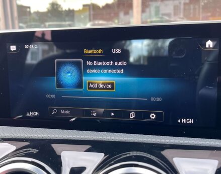 Mercedes-Benz A Class 1.3 A 200 Sport Exeutive Auto 5dr 43