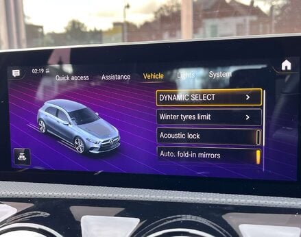 Mercedes-Benz A Class 1.3 A 200 Sport Exeutive Auto 5dr 51