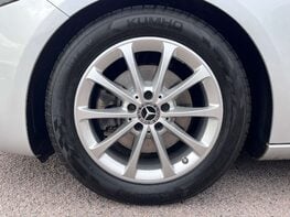 Mercedes-Benz A Class 1.3 A 200 Sport Exeutive Auto 5dr 13