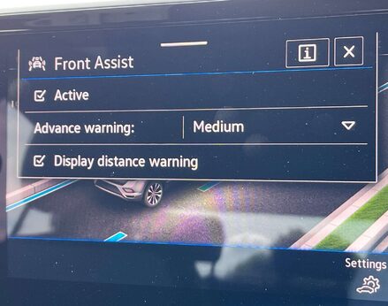 Volkswagen T-Roc 1.5 T-Roc R-Line TSI Semi-Auto 5dr 34