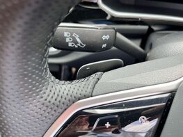 Volkswagen T-Roc 1.5 T-Roc R-Line TSI Semi-Auto 5dr 56