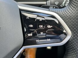 Volkswagen T-Roc 1.5 T-Roc R-Line TSI Semi-Auto 5dr 55