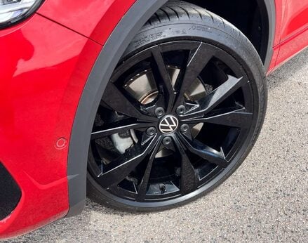 Volkswagen T-Roc 1.5 T-Roc R-Line TSI Semi-Auto 5dr 3