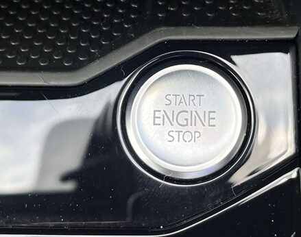 Volkswagen T-Roc 1.5 T-Roc R-Line TSI Semi-Auto 5dr 50