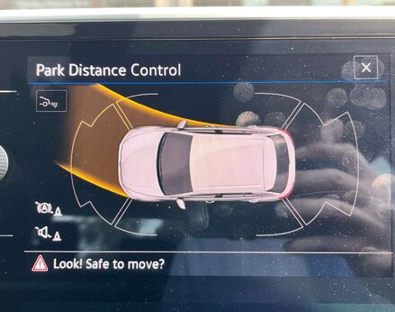 Volkswagen T-Roc 1.5 T-Roc R-Line TSI Semi-Auto 5dr 29