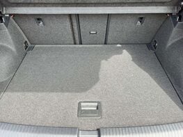 Volkswagen T-Roc 1.5 T-Roc R-Line TSI Semi-Auto 5dr 69