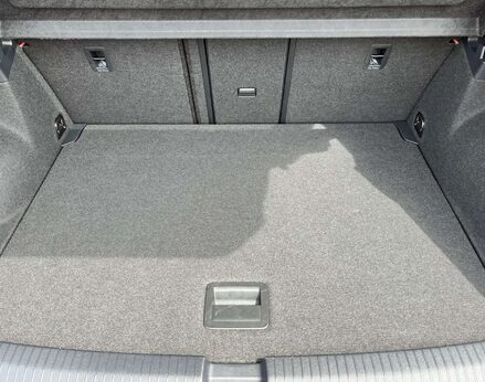 Volkswagen T-Roc 1.5 T-Roc R-Line TSI Semi-Auto 5dr 69