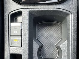 Volkswagen T-Roc 1.5 T-Roc R-Line TSI Semi-Auto 5dr 52