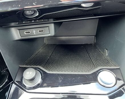 Volkswagen T-Roc 1.5 T-Roc R-Line TSI Semi-Auto 5dr 49