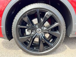 Volkswagen T-Roc 1.5 T-Roc R-Line TSI Semi-Auto 5dr 13