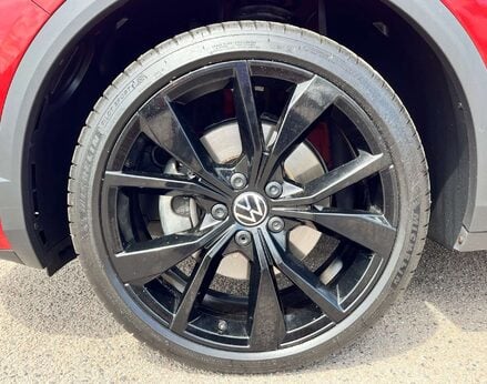 Volkswagen T-Roc 1.5 T-Roc R-Line TSI Semi-Auto 5dr 13