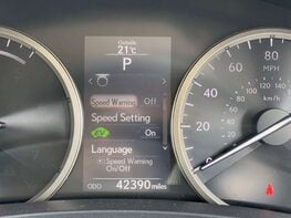 Lexus NX 2.5 NX 300h Luxury CVT 4WD 5dr 25