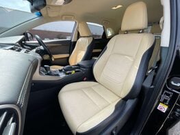 Lexus NX 2.5 NX 300h Luxury CVT 4WD 5dr 58