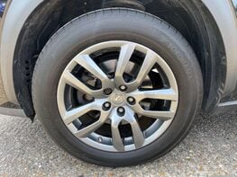 Lexus NX 2.5 NX 300h Luxury CVT 4WD 5dr 15