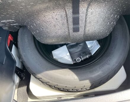 Lexus NX 2.5 NX 300h Luxury CVT 4WD 5dr 66