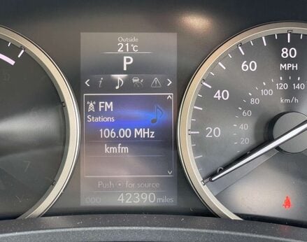 Lexus NX 2.5 NX 300h Luxury CVT 4WD 5dr 23