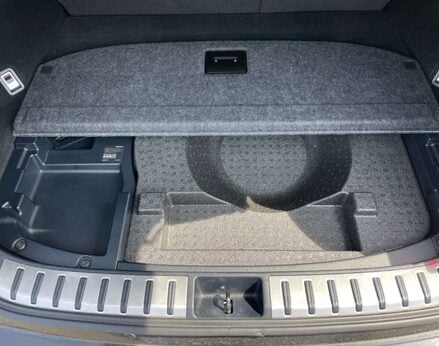 Lexus NX 2.5 NX 300h Luxury CVT 4WD 5dr 65