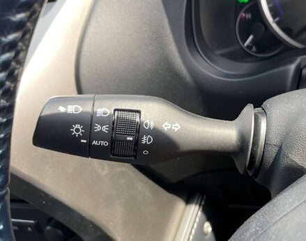 Lexus NX 2.5 NX 300h Luxury CVT 4WD 5dr 50