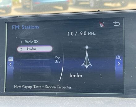 Lexus NX 2.5 NX 300h Luxury CVT 4WD 5dr 32