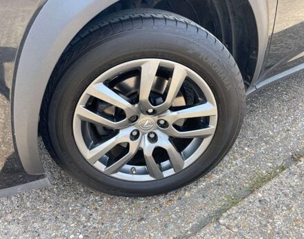 Lexus NX 2.5 NX 300h Luxury CVT 4WD 5dr 3