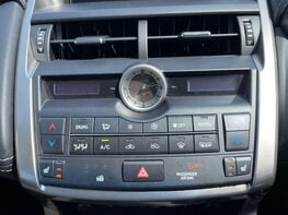 Lexus NX 2.5 NX 300h Luxury CVT 4WD 5dr 42