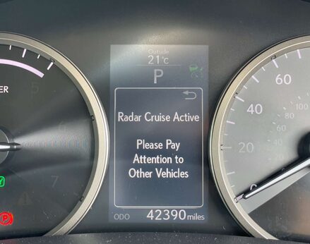 Lexus NX 2.5 NX 300h Luxury CVT 4WD 5dr 28