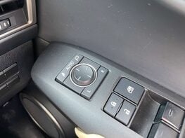 Lexus NX 2.5 NX 300h Luxury CVT 4WD 5dr 54