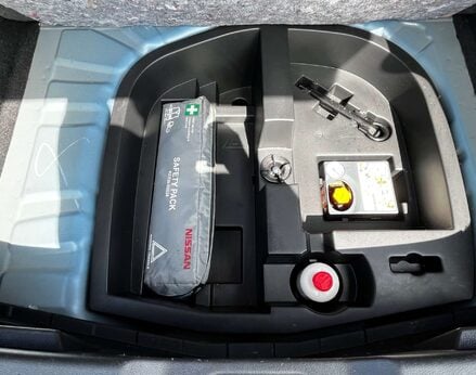 Nissan Juke 1.0 Juke Tekna DiG-T 5dr 67