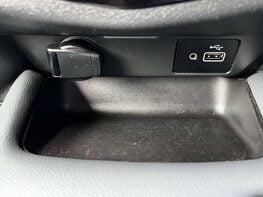 Nissan Juke 1.0 Juke Tekna DiG-T 5dr 47