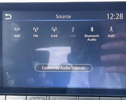 Nissan Juke 1.0 Juke Tekna DiG-T 5dr 42