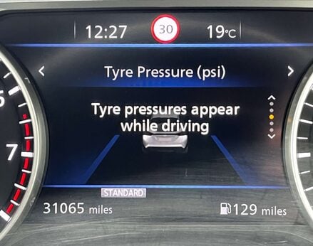 Nissan Juke 1.0 Juke Tekna DiG-T 5dr 27