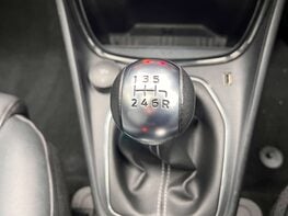 Ford Puma 1.0 PUMA ST-LINE VIGNALE MHEV 5dr 58