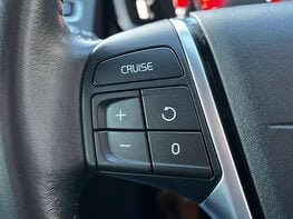 Volvo XC60 2.0 XC60 SE Luxury Nav T5 Auto 5dr 46