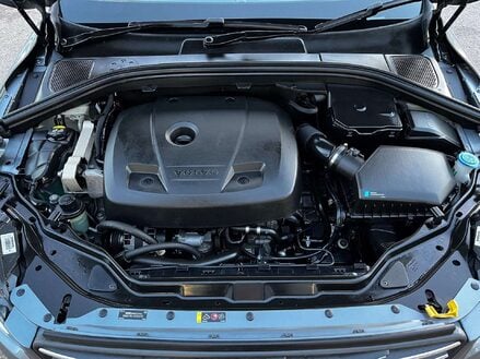 Volvo XC60 2.0 XC60 SE Luxury Nav T5 Auto 5dr