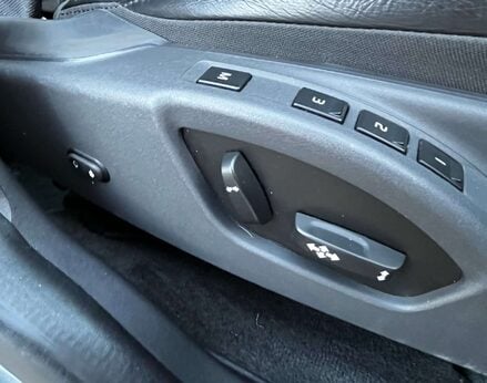 Volvo XC60 2.0 XC60 SE Luxury Nav T5 Auto 5dr 53