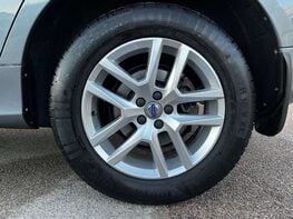 Volvo XC60 2.0 XC60 SE Luxury Nav T5 Auto 5dr 14