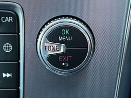 Volvo XC60 2.0 XC60 SE Luxury Nav T5 Auto 5dr 40