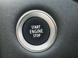 Renault Captur 1.3 Captur Iconic TCe 5dr 52