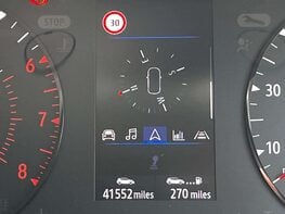 Renault Captur 1.3 Captur Iconic TCe 5dr 29