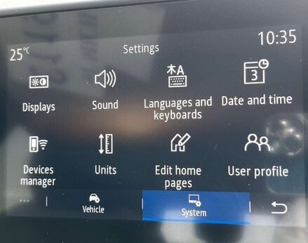 Renault Captur 1.3 Captur Iconic TCe 5dr 42