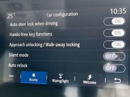 Renault Captur 1.3 Captur Iconic TCe 5dr 41